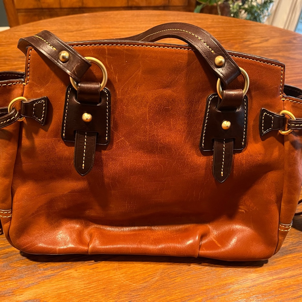 Dooney & Bourke leather handbag